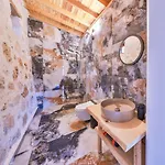 Bademlique Stone アパート カシュ