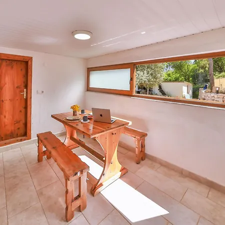 Apartamento Bademlique Stone
