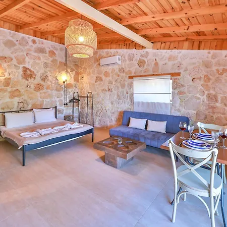 Bademlique Stone Apartment *