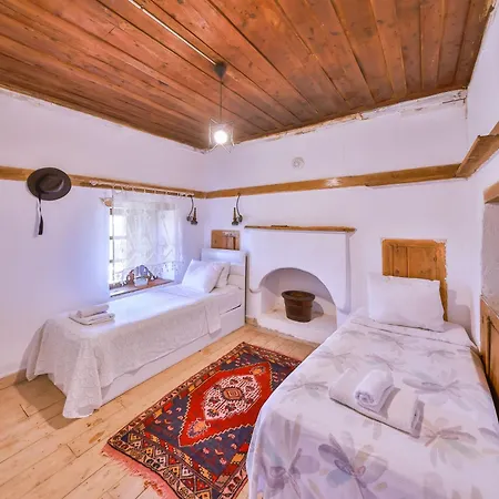 Bademlique Stone Apartman Kaş