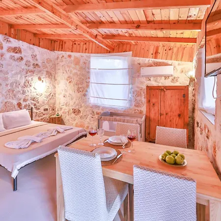 Bademlique Stone Apartment Kas