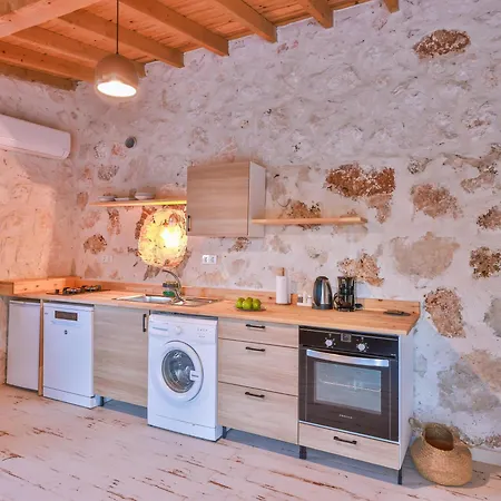 Bademlique Stone Kas