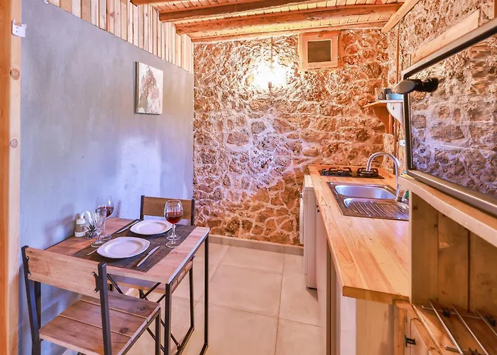 Bademlique Stone Appartement