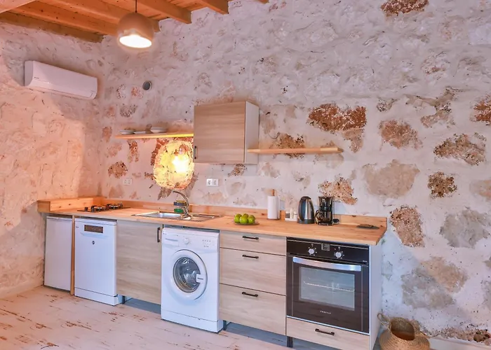 Bademlique Stone 卡斯