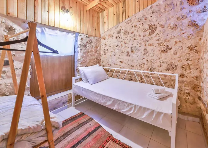 公寓 Bademlique Stone